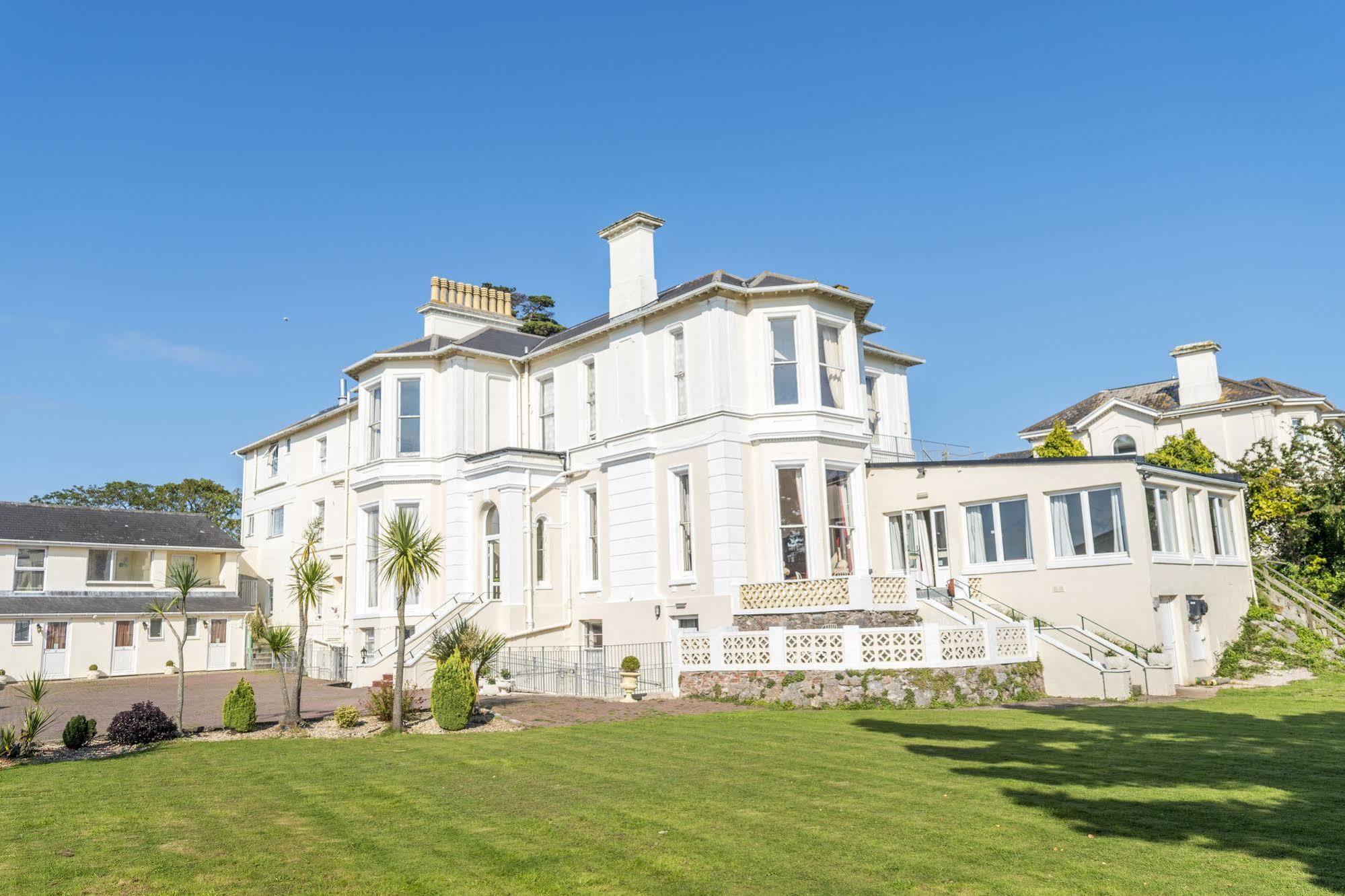 The Rutland 3*